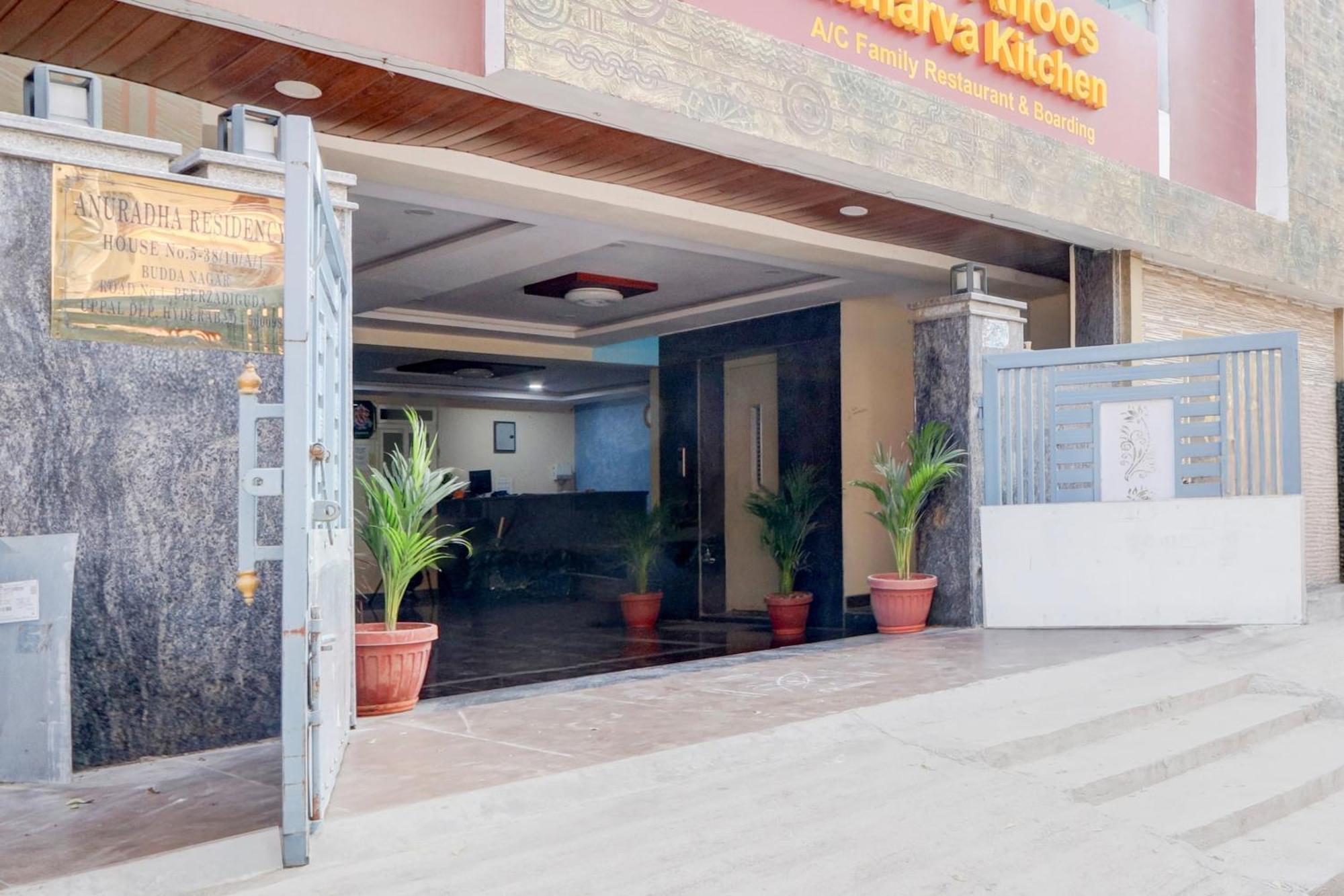 Hotel O Anoos Minarva Hyderabad Eksteriør bilde