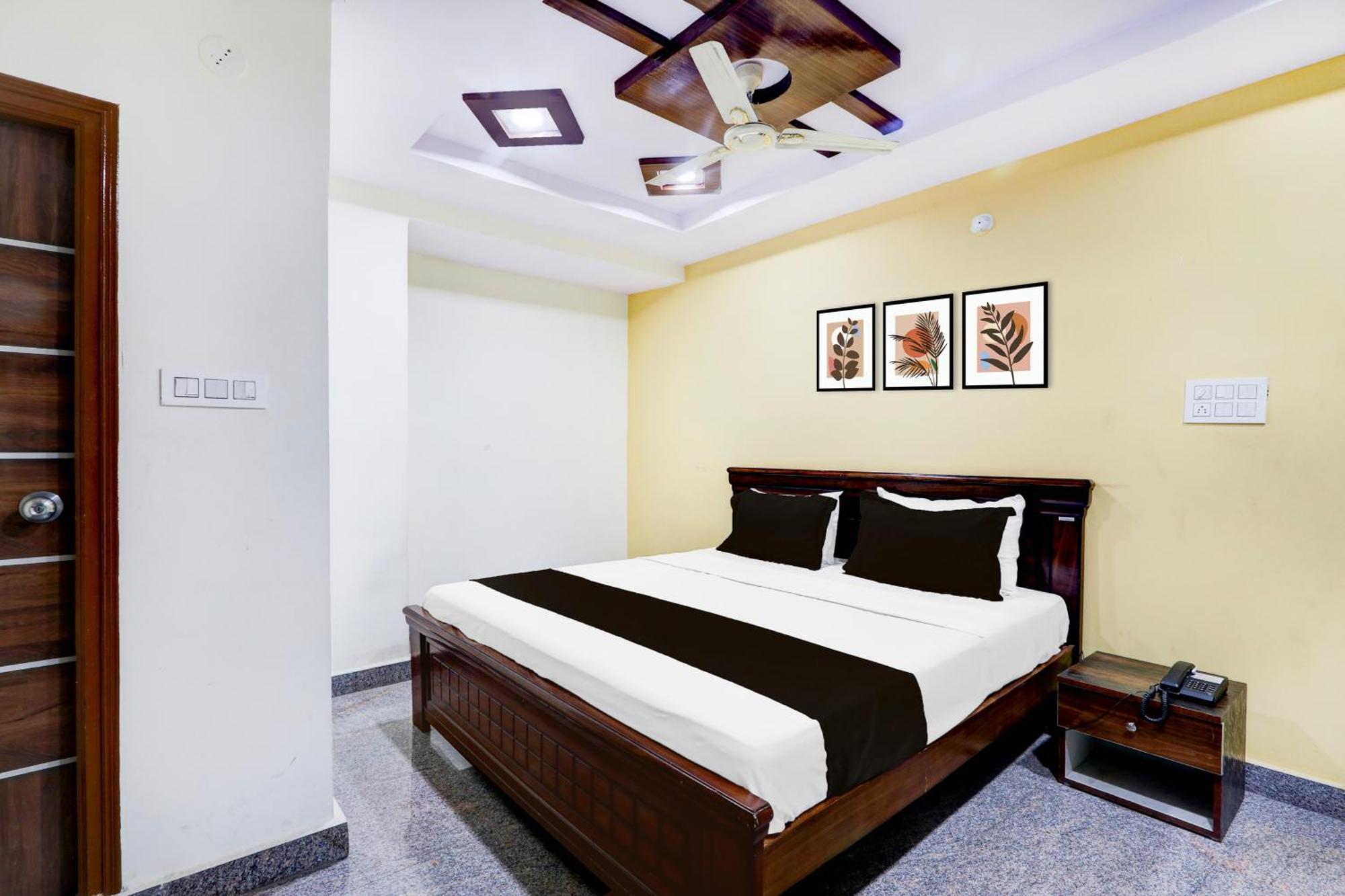Hotel O Anoos Minarva Hyderabad Eksteriør bilde