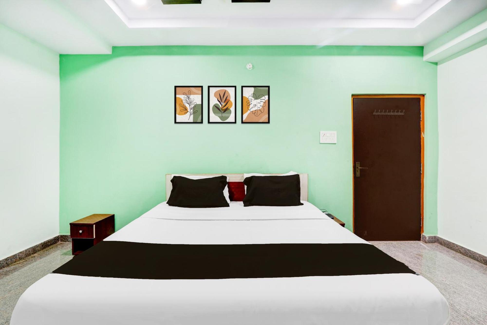 Hotel O Anoos Minarva Hyderabad Eksteriør bilde