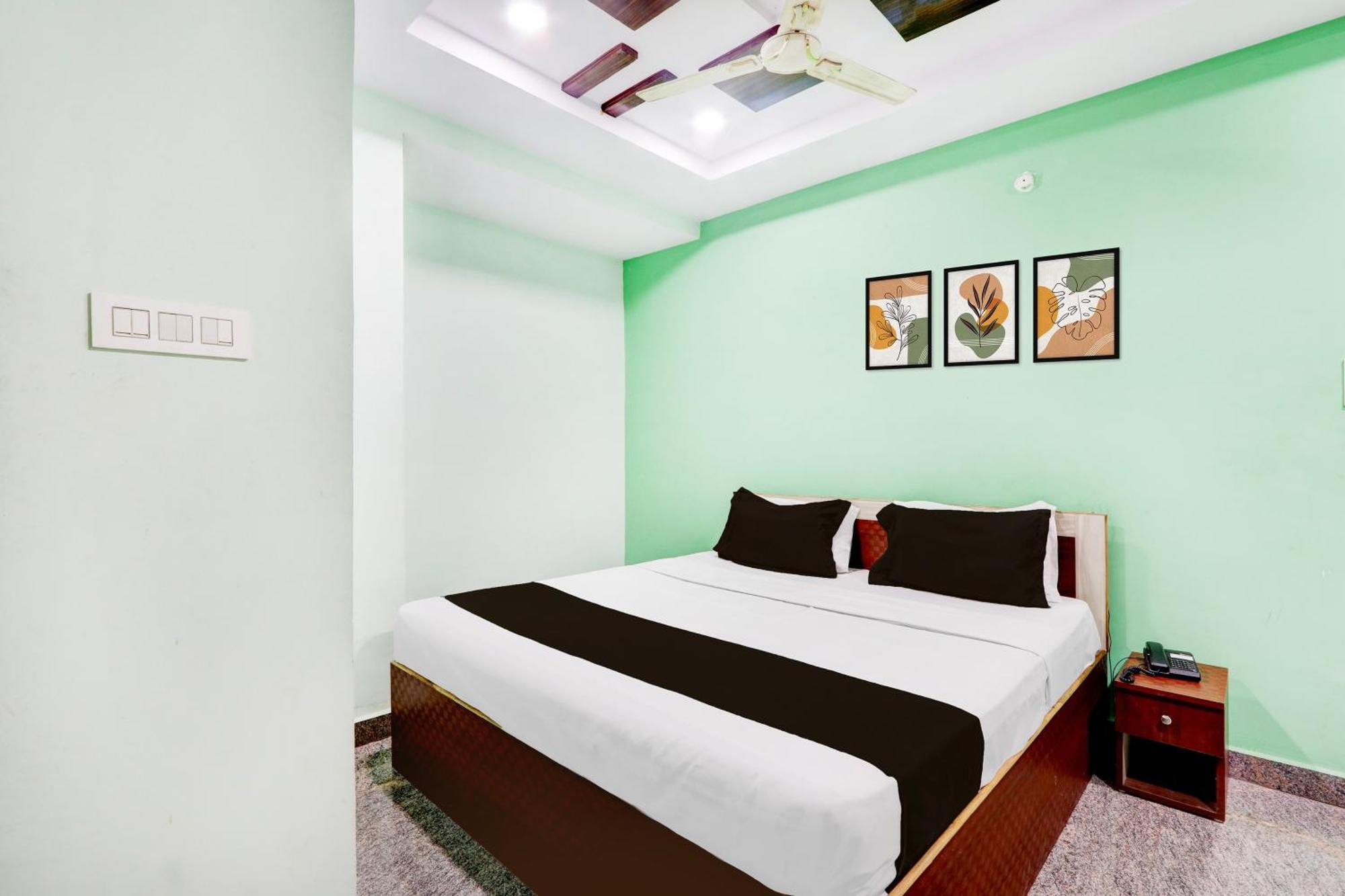 Hotel O Anoos Minarva Hyderabad Eksteriør bilde